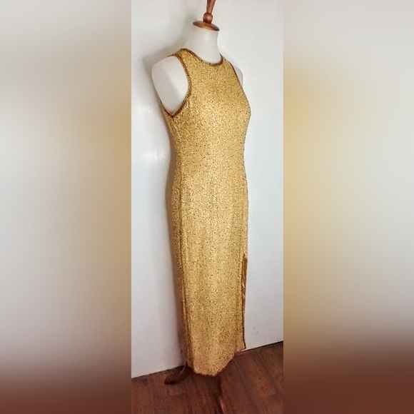 GOLD BEAD AND SEQUINED FORMAL GOWN - Picture 2 of 8